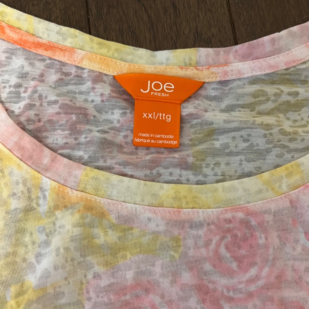 Joe Fresh top - Picture 2 of 3